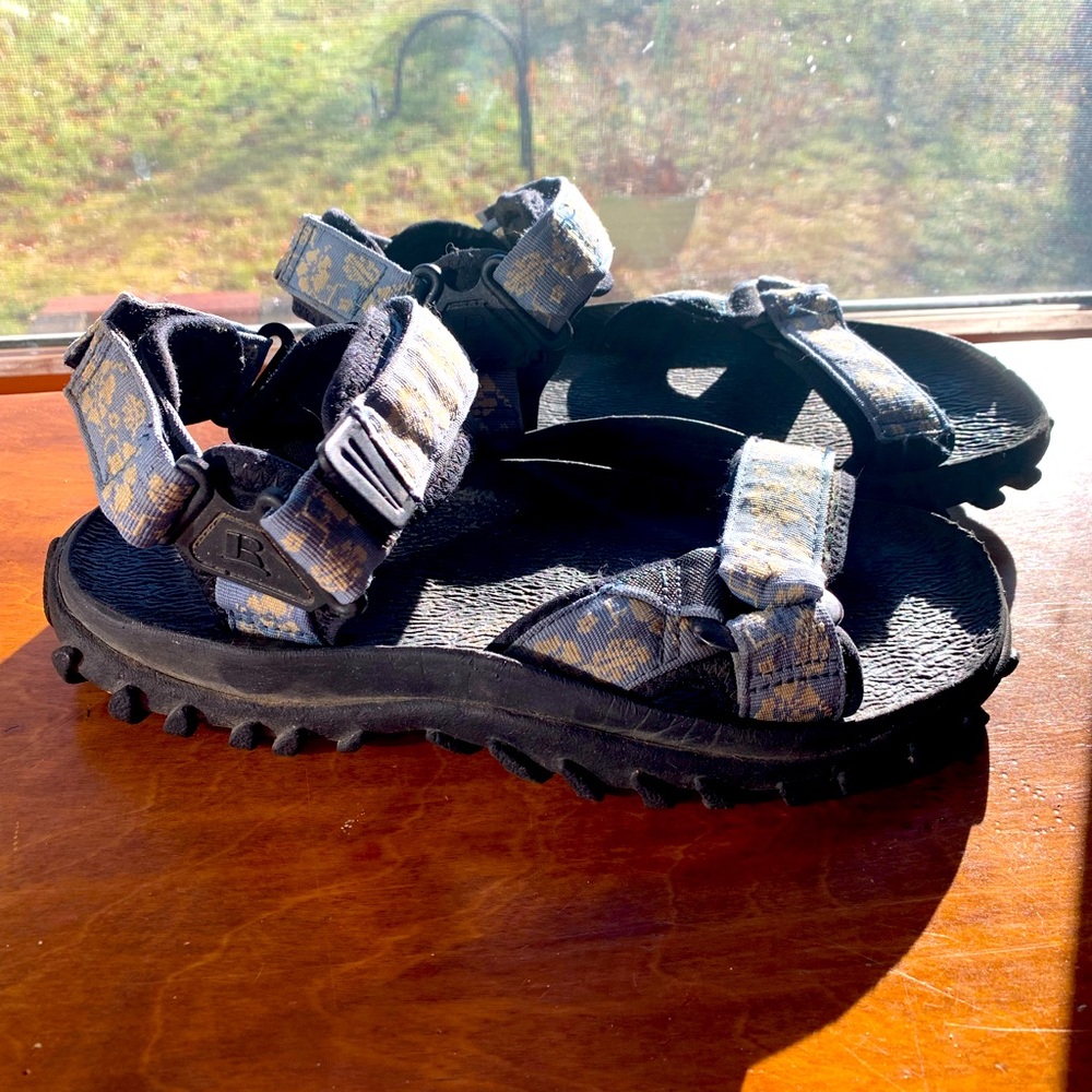 classic vintage hiking beach sandal